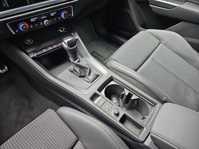 Audi Q3 35 TFSI S-Tronic 150  S-Line (2025) - Photo 11