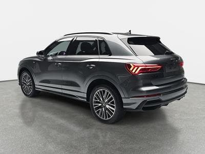 Audi Q3 35 TFSI S-Tronic 150  S-Line (2025) - Foto 5