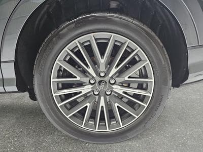 Audi Q3 35 TFSI S-Tronic 150  S-Line (2025) - Foto 6