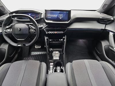 Peugeot 2008 1.2 Hybrid 145 E-DSC6 GT (2025) - Foto 7