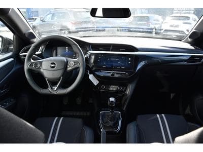 Opel Corsa 1.2 Turbo GS REGUL LANE SIDE CAM NEUVE (2025) - Foto 9