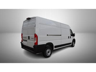 Peugeot Boxer 2.2 BlueHDI 140 EAT8 L3H2 (2025) - Photo 7