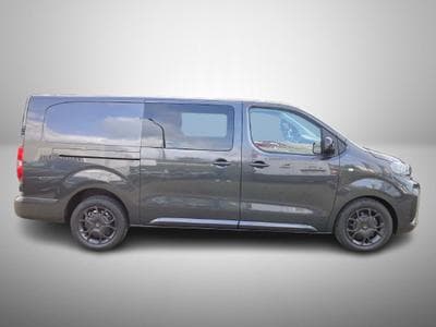 Citroën Jumpy 2.0 BlueHDI EAT8 180 XL Double Cabine Confort (2025) - Foto 3