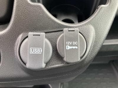 Peugeot Boxer 2.2 BlueHDI 180 EAT8 L4H2 (2026) - Photo 15