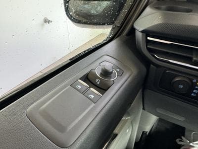 Ford Transit 2.0 ECOBLUE 170 BVA L2H1 Limitited (2025) - Foto 14