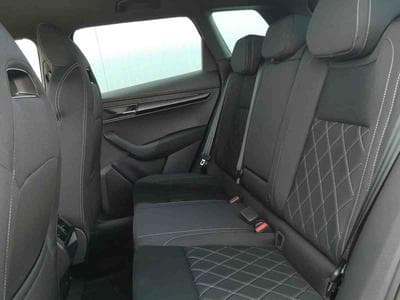 Skoda Karoq 2.0 TdI 150 DSG SPORTLINE 4X4 (2025) - Foto 7