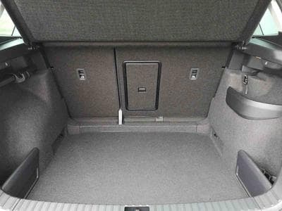 Skoda Karoq 1.5 TSi 150 DSG SELECTION (2025) - Photo 10