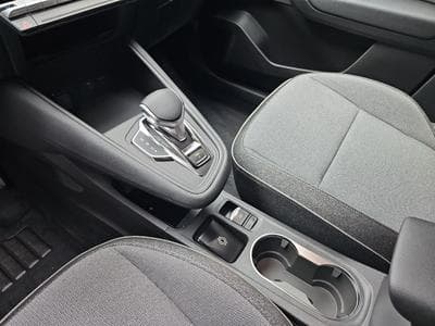 Renault Captur 1.3 TCe MHD 160 EDC Techno (2025) - Photo 12