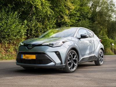 Toyota C-HR C-LUB 2.0 Hybrid (2021) - Foto 1