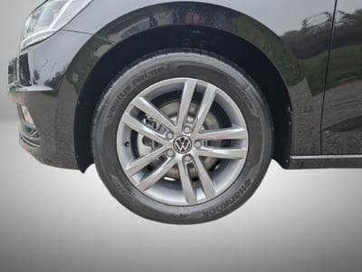 VW Touran 1.5 TSI 150 DSG Confortline 7 places (2026) - Foto 5