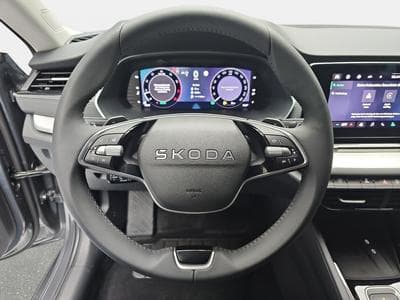 Skoda Octavia 1.5 TSi 150 DSG SELECTION (2025) - Photo 12