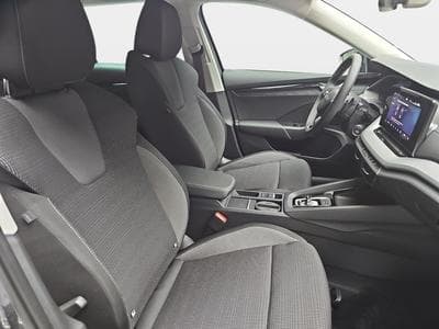 Skoda Octavia 1.5 TSi 150 DSG SELECTION (2025) - Photo 14