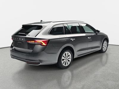 Skoda Octavia 1.5 TSi 150 DSG SELECTION (2025) - Photo 2
