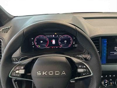 Skoda Karoq 2.0 TSi 190 DSG Sportline 4x4 (2025) - Photo 11