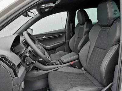 Skoda Karoq 2.0 TdI 150 DSG SPORTLINE 4X4 (2025) - Photo 5