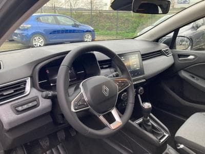 Renault Clio 1.5 dCi 101  Evolution (2025) - Photo 9