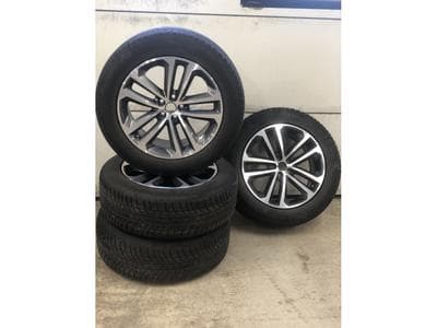 Jantes alu + Pneus h 19" 255/55 R19 111V (2026) - Photo 1