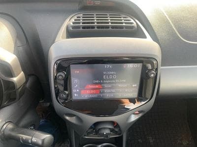 Toyota Aygo II X (2021) - Foto 14