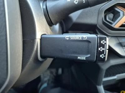 Dacia Duster 1.2 TCe 130 4x4 Extreme (2025) - Photo 11