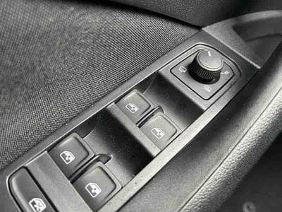 Skoda Kamiq 1.0 TSi 115 DSG SELECTION (2025) - Photo 10