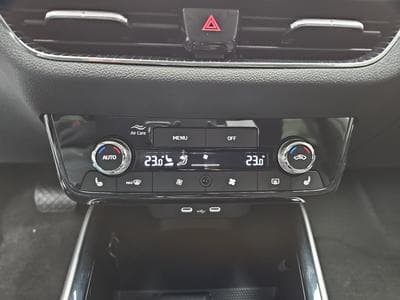 Skoda Fabia 1.0 TSi 115 DSG Selection (2026) - Photo 11