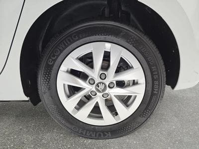 Skoda Fabia 1.0 TSi 115 DSG Selection (2026) - Photo 6