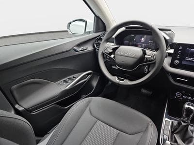 Skoda Fabia 1.0 TSi 115 DSG Selection (2026) - Foto 8