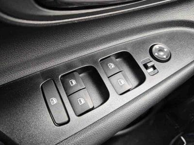 Hyundai i20 1.0T-GDI 90 AT Trend (2026) - Photo 9