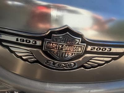 Harley-Davidson V-Rod Modèle anniversaire 100 ans (2003) - Photo 1