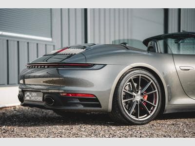 Porsche 911 Carrera 4 S Cabriolet - Approved 09/26, suivi complet Porsch (2019) - Foto 9