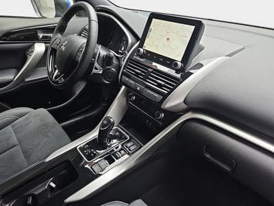 Mitsubishi Eclipse Cross 2.4 MIVEC PHEV CVT Select (2025) - Foto 15