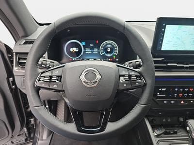 KGM Grand Musso 2.2 Diesel 202 AT 4WD Black (2026) - Foto 12