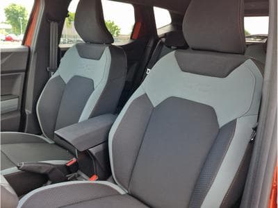 Dacia Duster 1.2 TCe 130 Extreme (2025) - Foto 6