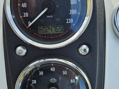 Harley-Davidson Dyna Low Rider Customised (2014) - Photo 1