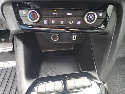 Opel Corsa 1.2 TURBO 101 AUTO GS (2025) - Foto 11