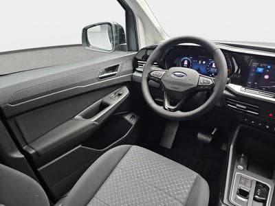 Ford Tourneo 1.5 EB PHEV Auto 150 Grand Titanium (2025) - Foto 8