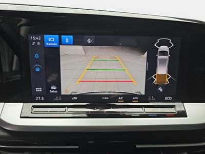 Ford Tourneo 1.5 EB PHEV Auto 150 Grand Titanium (2025) - Foto 9