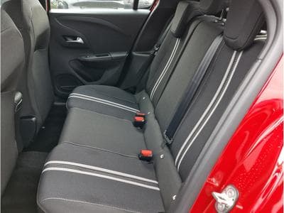 Opel Corsa 1.2 TURBO E-DCT 110  GS (2025) - Photo 6