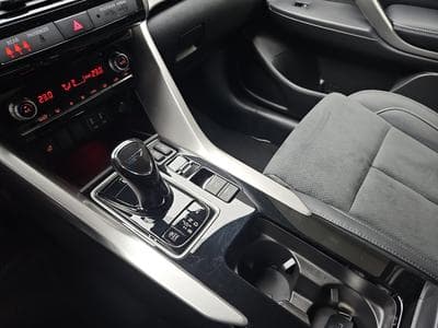 Mitsubishi Eclipse Cross 2.4 MIVEC PHEV CVT Select (2025) - Foto 11