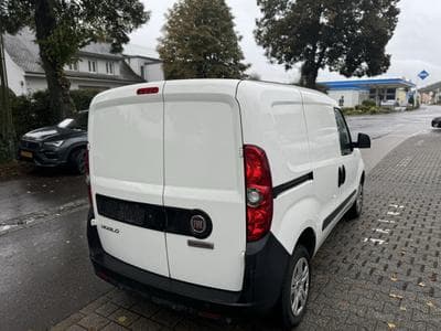 Fiat Doblo 1.3 MJet 95 (2019) - Photo 7