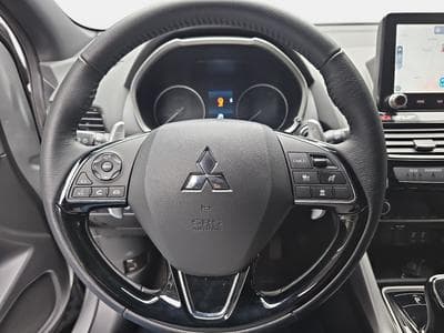 Mitsubishi Eclipse Cross 2.4 MIVEC PHEV CVT Select (2025) - Photo 12