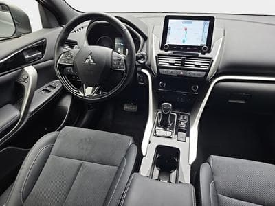 Mitsubishi Eclipse Cross 2.4 MIVEC PHEV CVT Select (2025) - Photo 8