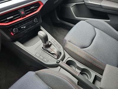 Seat Ibiza 1.0 TSi 116 DSG  FR (2025) - Photo 12