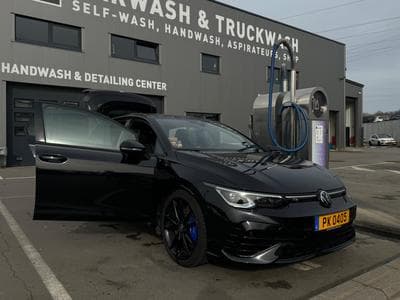 VW Golf VIII R (2023) - Photo 1