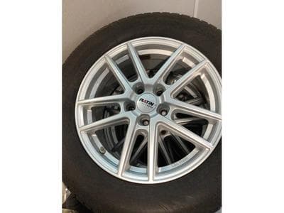 Jantes alu + Pneus h 17" 225/65 R17 106H (2026) - Photo 1