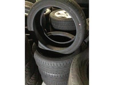 Tires – 19" - Photo 1