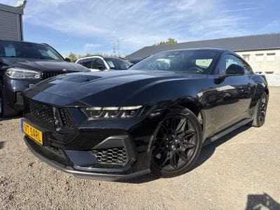 Ford Mustang 5.0 FASTBACK V8 GT MAGNERIDE 446CV (2025) - Foto 1