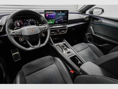 Cupra Leon ST 2,0 TSI (2025) - Photo 6