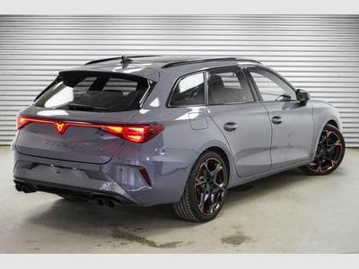 Cupra Leon ST 2,0 TSI (2025) - Photo 3