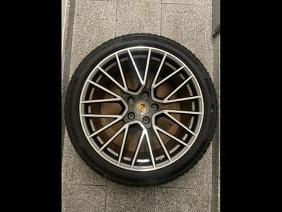 Jantes alu + Pneus h 21" 305/35 R21 109V (2026) - Foto 1